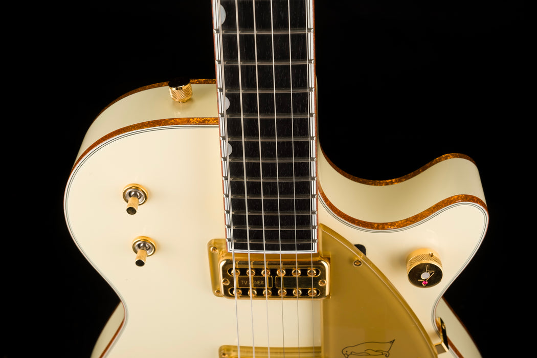 Pre Owned 2018 Gretsch G6134T-58 Vintage Select White Penguin With OHSC -  Serial # JT18083318