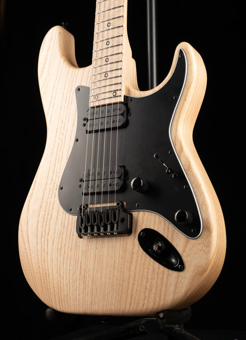 Pre Owned Kiesel Delos D6X Natural With Gig Bag