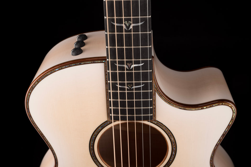 Used Taylor Custom Grand Auditorium C14ce Whitepearl Burst Catch Event # 22 With Case