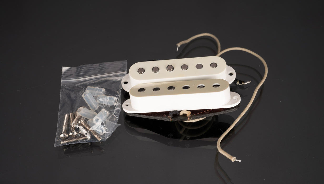 Used Lindy Fralin Stratocaster Blues Special Middle and Neck Pickups - White