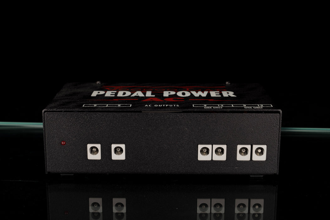 Used Voodoo Lab Pedal Power AC Power Supply