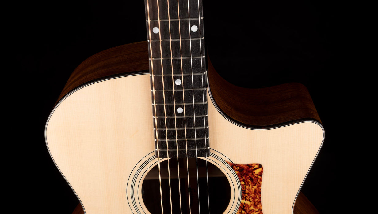 Pre Owned Eastman AC222CE Acoustic Guitar With Gig Bag