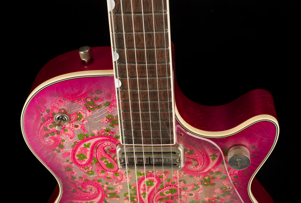 Gretsch Custom Shop Masterbuilt Stephen Stern G6128-JR Duo Jet Jr. Relic Pink Paisley With Case