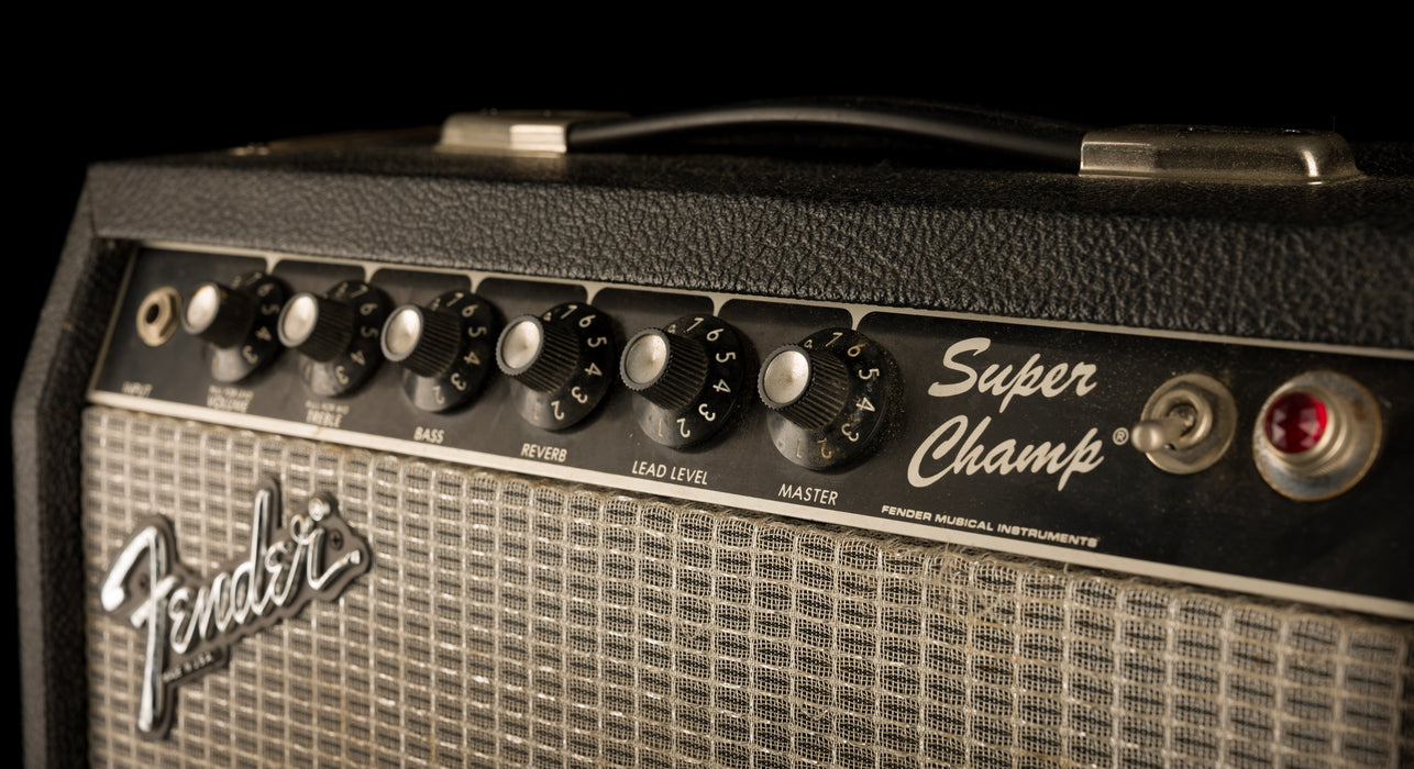 Pre Owned 1995 Fender Super Champ Black Guitar Amp Combo