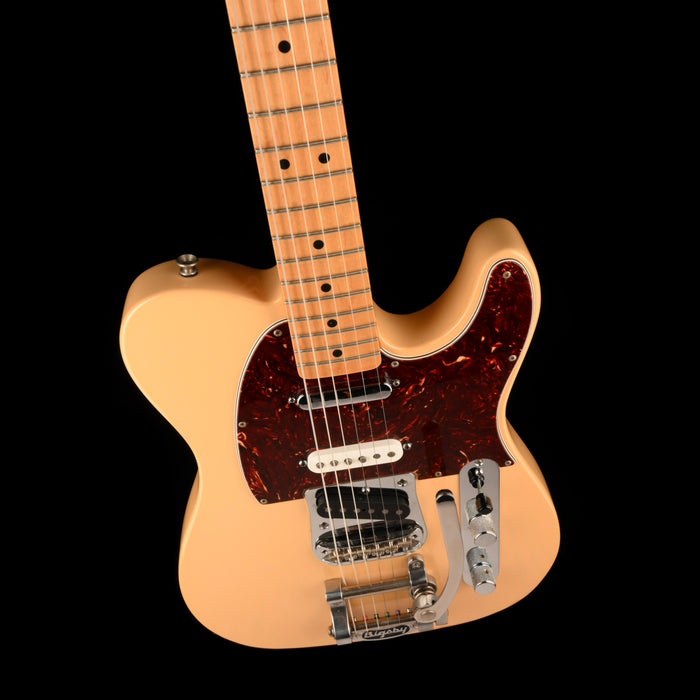 Pre Owned 2011 Fender Deluxe Nashville Tele Honey Blonde With Bigsby And OHSC