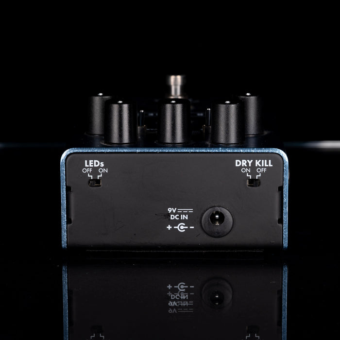 Used Fender Mirror Image Delay Pedal