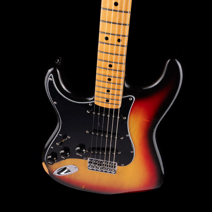 Pre Owned 1977 Fender Stratocaster Left-Handed Hardtail 3-Tone Sunburst With OHSC
