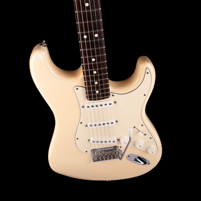 Pre Owned 2007 Fender American Standard Stratocaster Olympic White With OHSC