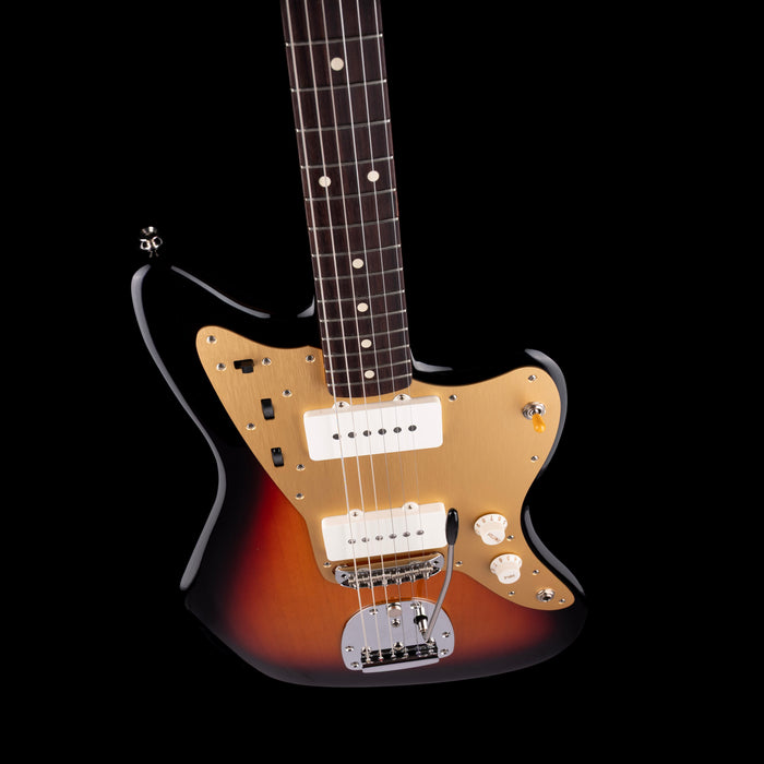 Pre Owned 2024 Fender Limited Edition Vintera II 50's Jazzmaster 3-Tone Sunburst With Gig Bag