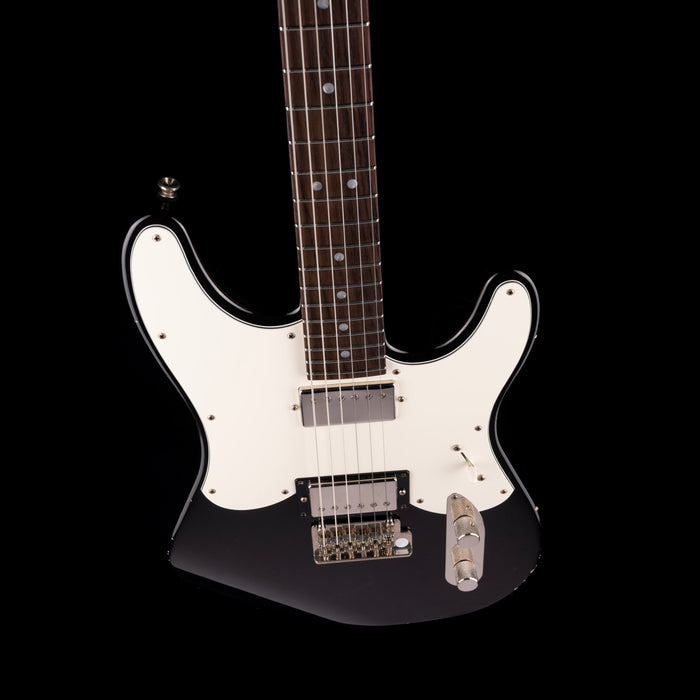 Starr Guitars Maverick Black Electric Guitar With Gig Bag