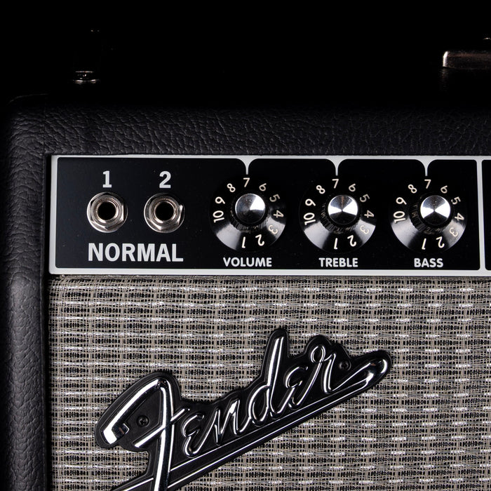 Pre Owned Fender Tone Master Deluxe Guitar Amp Combo