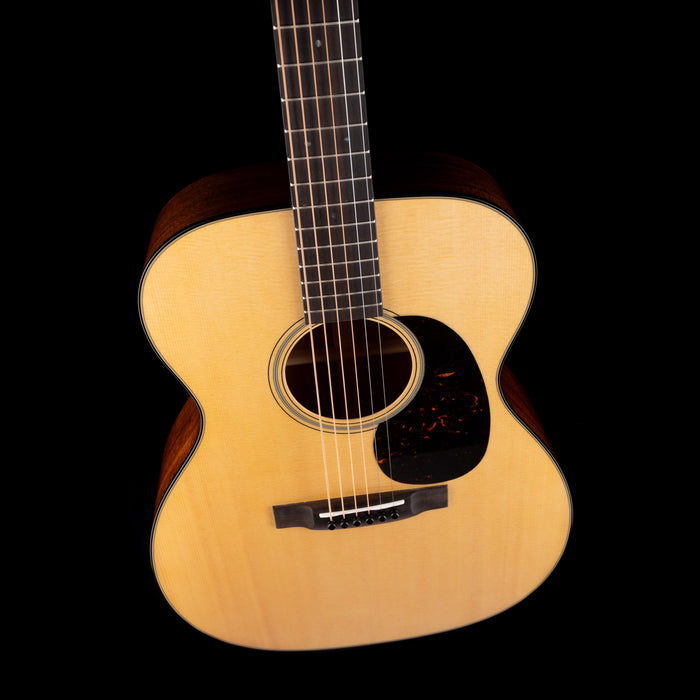 Martin 000-18 Standard (2025) Natural Acoustic Guitar with Case