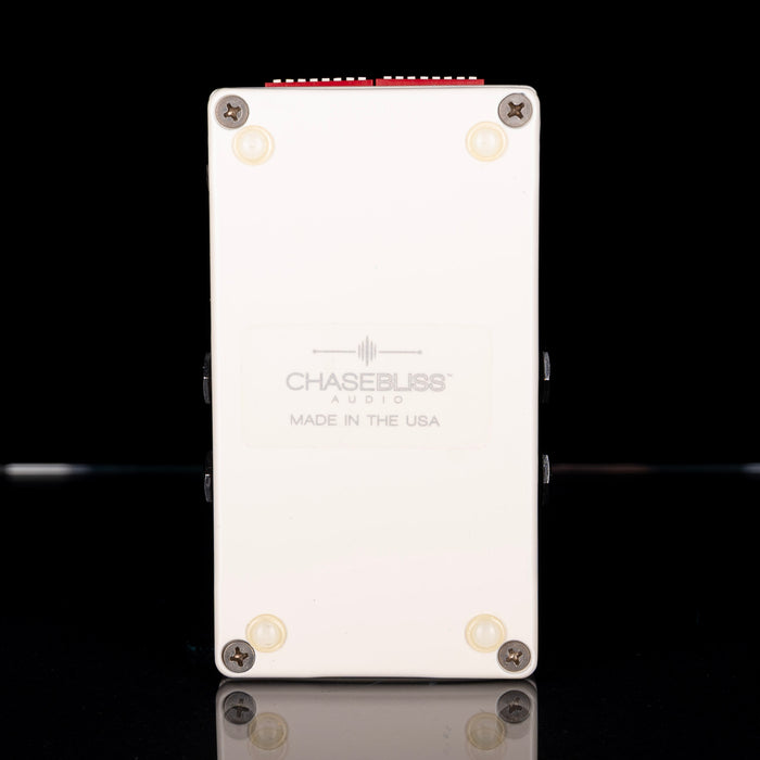 Used Chase Bliss Audio Warped MKII Vinyl HiFi Analog Vibrato Chorus Pedal with Box