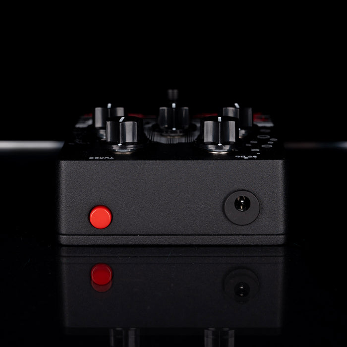 Supercool The Barstow Bat Distortion Pedal Dealer Exclusive Black