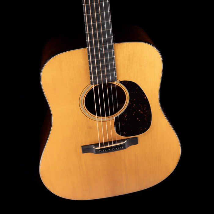 Martin D-18 Authentic 1937 Aged Natural with Case