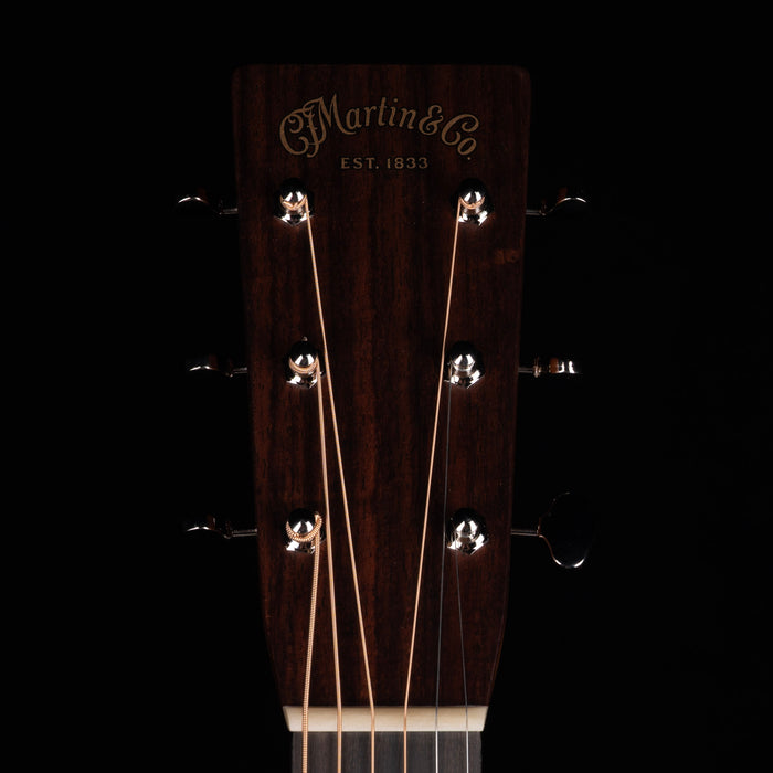 Martin OM-28E Standard (2025) LR Baggs Natural Acoustic Electric Guitar W/ Case