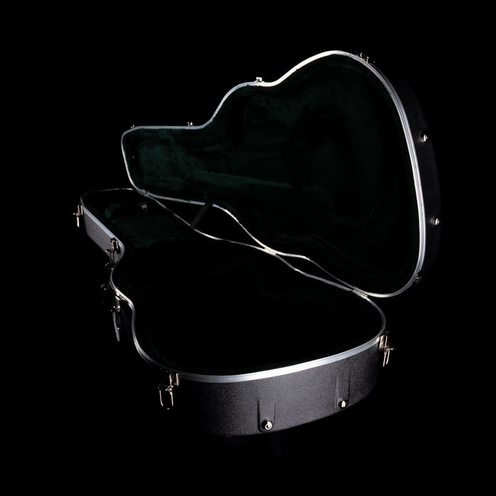 Used Martin Grand Performance Molded 14-fret Acoustic Guitar Case Black
