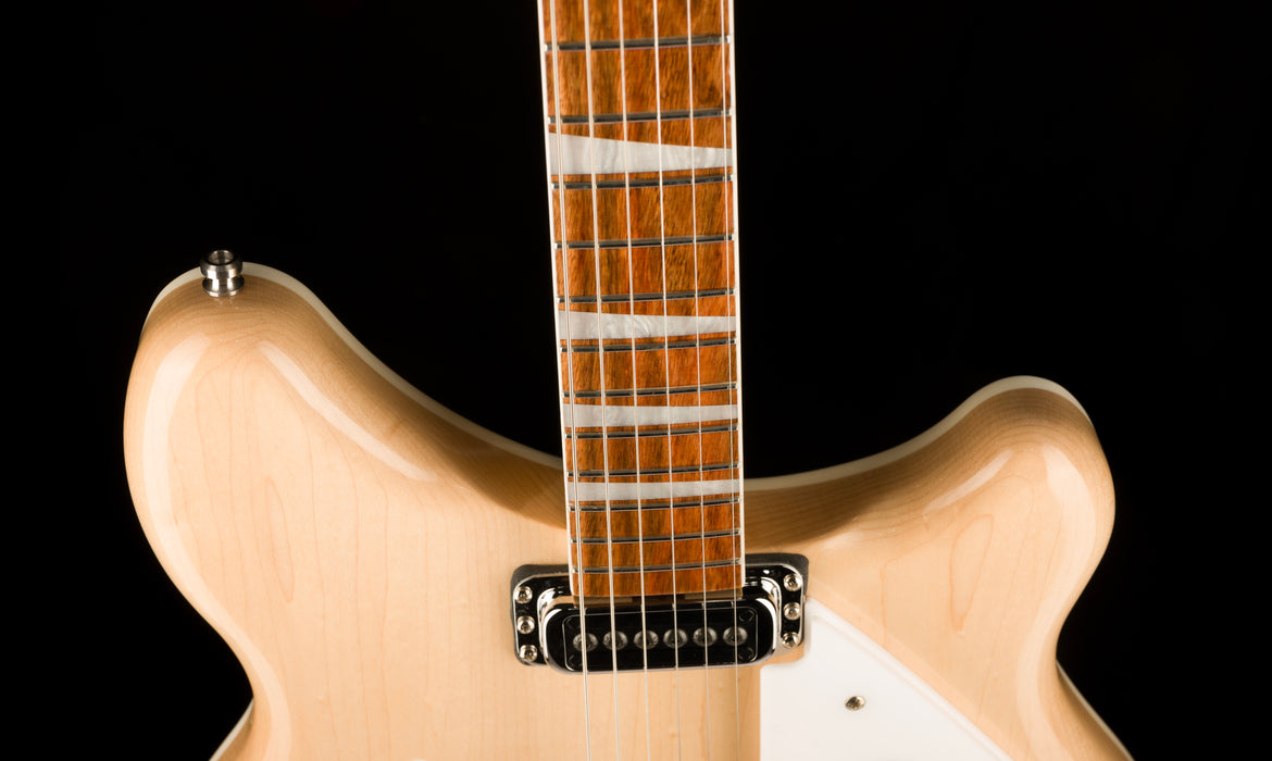 Rickenbacker 360 Mapleglo Semi Hollow Guitar With Case