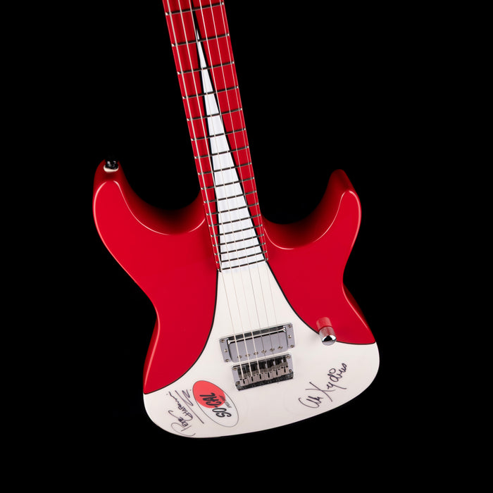 vUsed Fender Limited Edition SoCal Speed Shop Stratocaster Signed Electric Guitar with Case