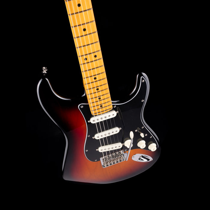 Used Fender American Professional Classic Stratocaster 3-Color Sunburst With Gig Bag