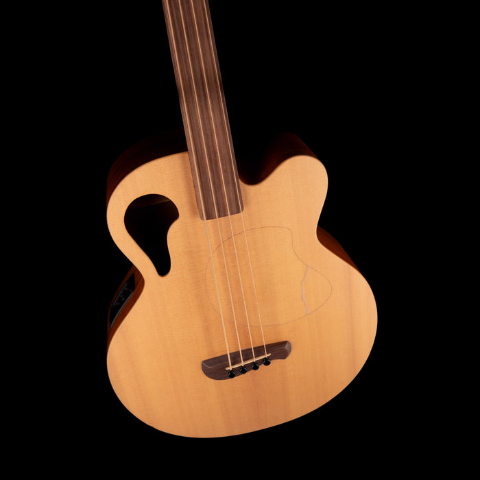 Pre-Owned 2005 Tacoma Thunderchief Fretless CB10C Acoustic-Electric Bass Natural with OHSC