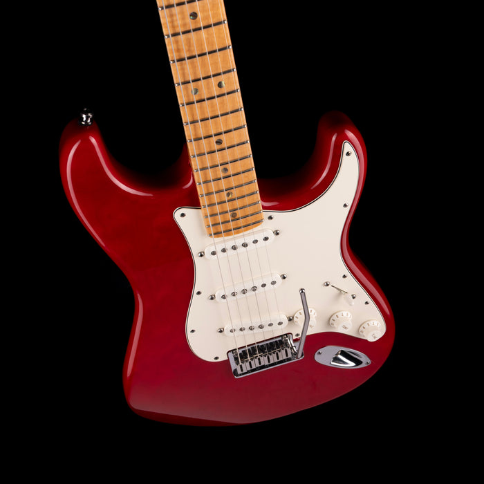 Pre-Owned 2013 Fender Custom Shop Custom Deluxe Stratocaster Candy Red with OHSC