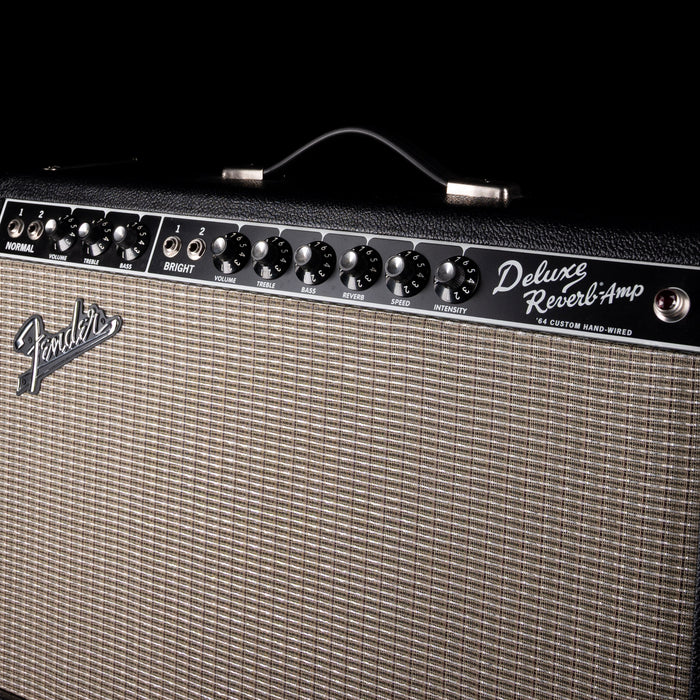 Pre-Owned 2017 Fender '64 Custom Deluxe Reverb Hand-Wired Amp with Cover