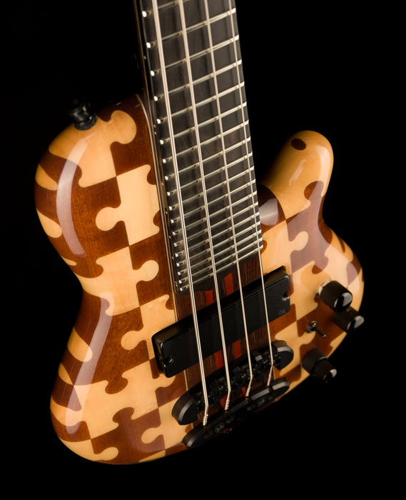 Mayones Cali4 Bass (17.5" Scale) Puzzle Top With Case