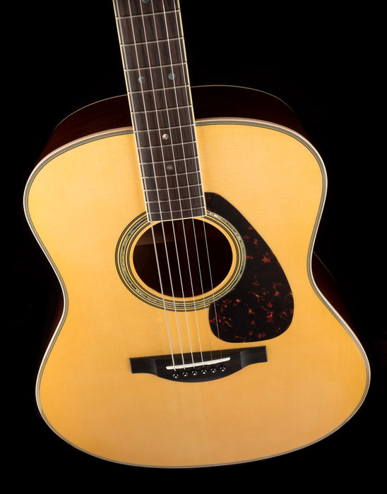 Used Yamaha LL16 ARE Original Jumbo Mahogany Acoustic Electric Guitar with Gig Bag