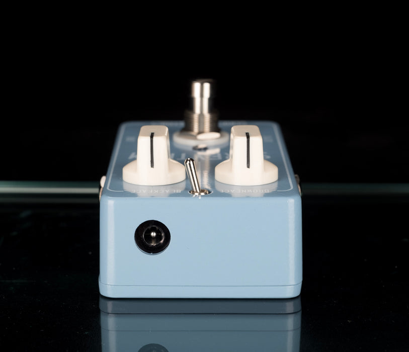 Used Surfy Industries Surfy Trem Tremolo Pedal With Box