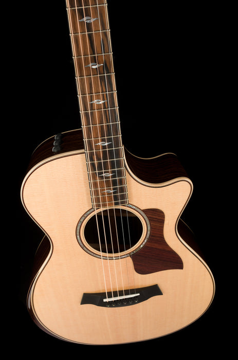 Taylor 812ce 12-Fret Acoustic Electric Guitar With Case