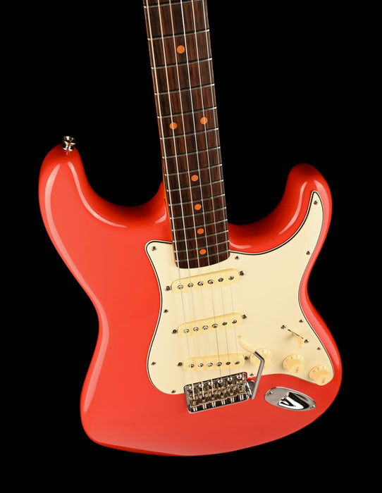 Used Fender American Vintage II 1961 Stratocaster Fiesta Red with OHSC