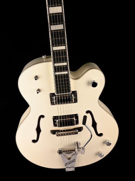 Pre Owned Gretsch G7593T-BD Billy Duffy White Falcon With OHSC - JT20093653