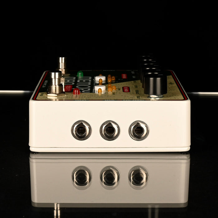 Used Electro-Harmonix Deluxe Memory Man 550-TT Delay Pedal with Tap Tempo