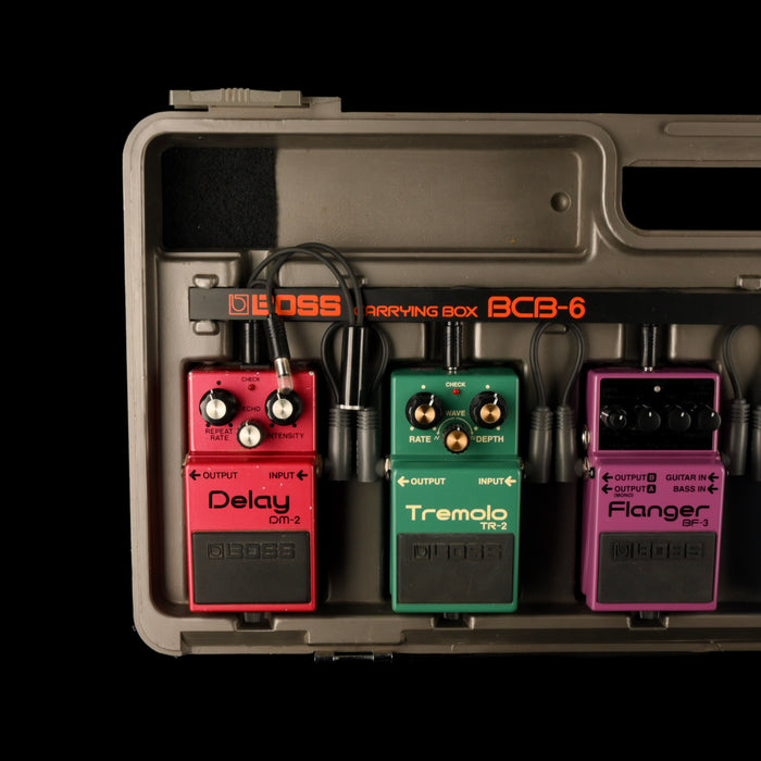 boss pedal case Used Boss BCB-6 Pedalboard W/ 6 Boss Pedals 3MIT & 3 MIJ DS1 OC2 CH1 B — Truetone Music