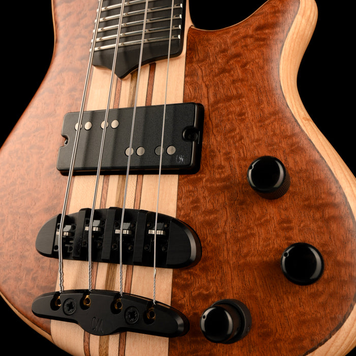 Mayones Cali4 Bass (17.5" Scale) Quilted 5A Mahogany Top Swamp Ash Back Ebony Board With Case