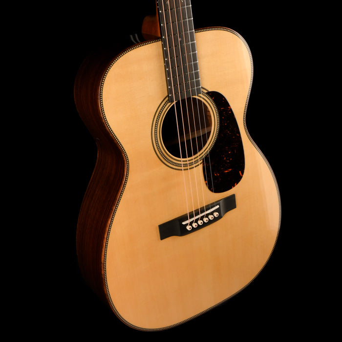 Martin Custom Shop 00-28 Deep Body Wild Grain East Indian Rosewood and Italian Alpine Spruce