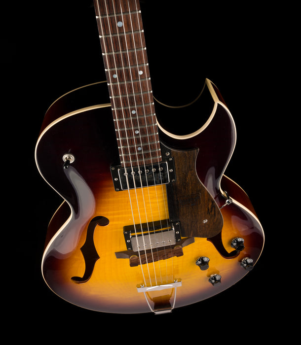 Pre Owned Heritage H-575 Vintage Sunburst Electric Guitar With Case