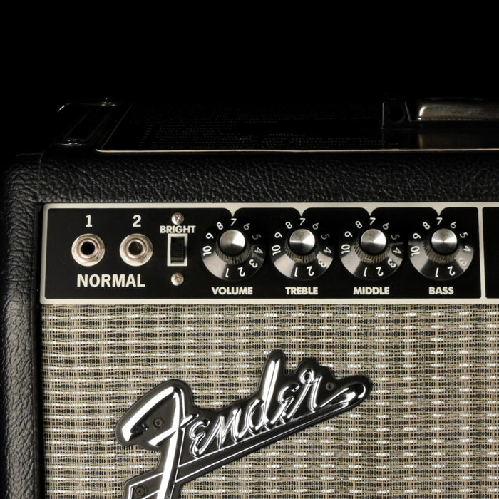 Pre Owned Fender 65 Twin Custom 15 Guitar Amp Combo With Footswitch And Cover