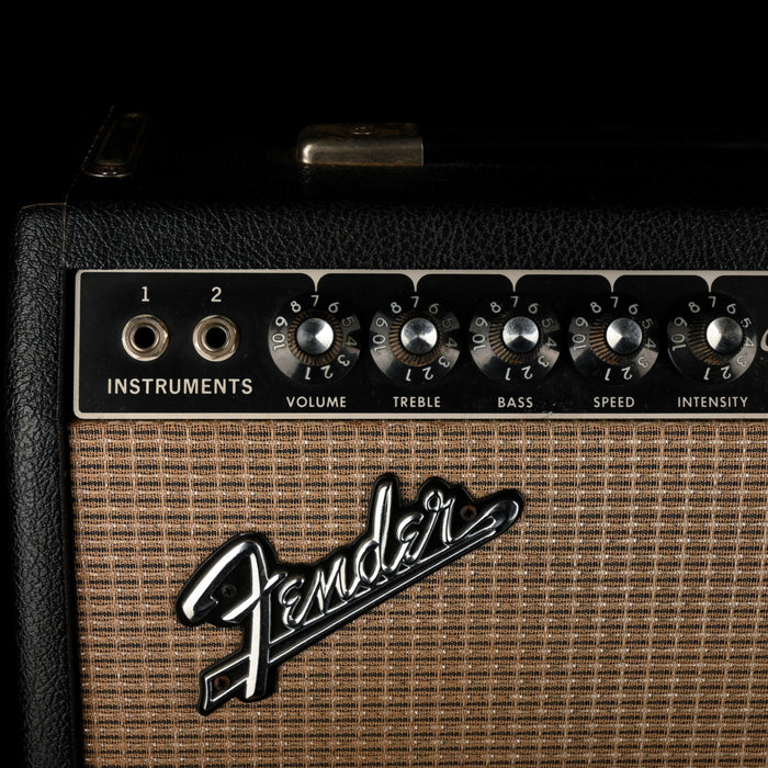 Vintage Fender 1967 Vibro Champ Guitar Amp Combo With Cover