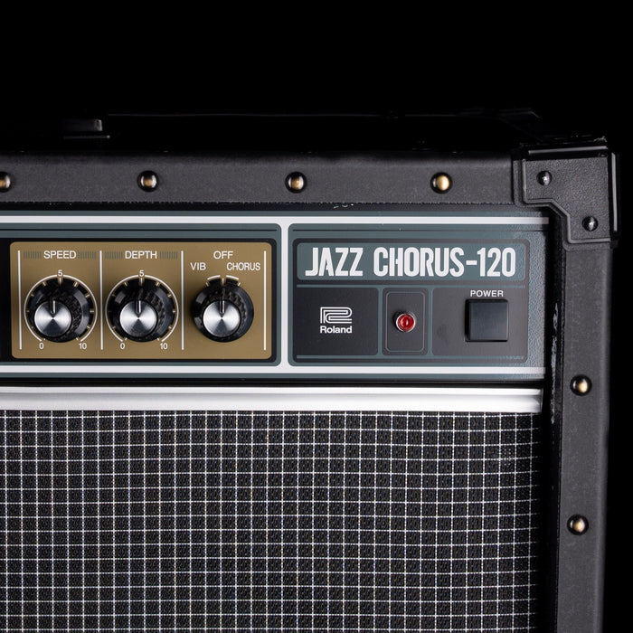 Pre Owned Roland JC-120 Guitar Amp Combo With Footswitch and Cover - Z2M6777