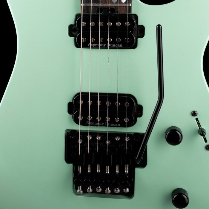 Used Jackson American Series Virtuoso Specific Ocean with Case