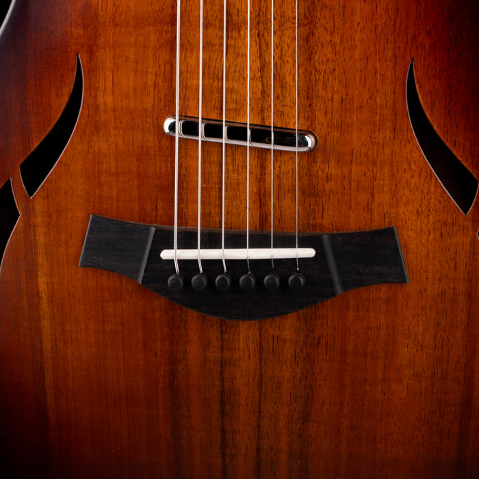 Used Taylor T5z Classic Koa Shaded Edgeburst With Gig Bag