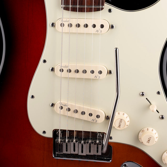 Pre Owned 2011 Fender Deluxe Stratocaster Sunburst With Case