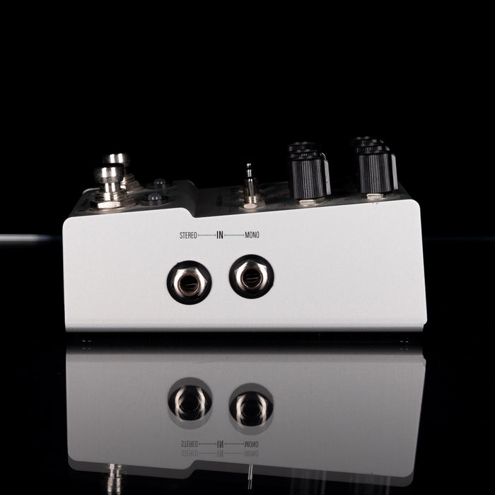 Used Walrus Audio MAKO Series D1 High-Fidelity Stereo Delay Pedal