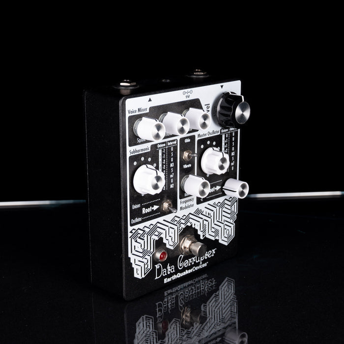 Used EarthQuaker Devices Data Corrupter Modulated Monophonic Harmonizing Pedal