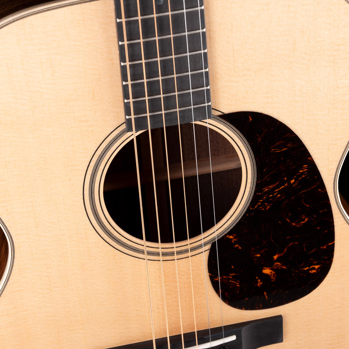 Martin Custom Shop Special Edition 000-18 Black Walnut with Case