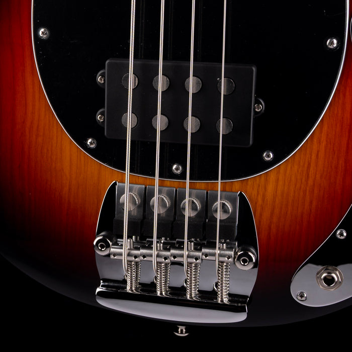 Ernie Ball Music Man Retro '70s StingRay Bass Vintage Sunburst with Case