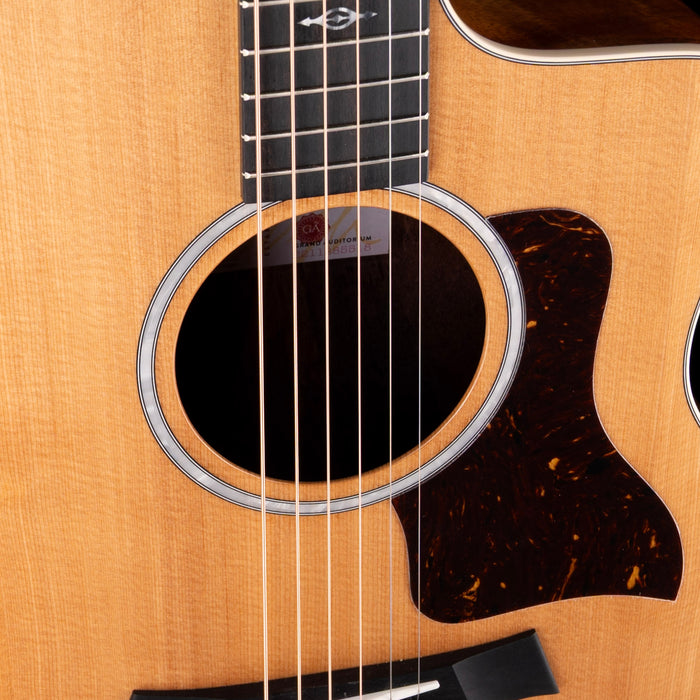 Taylor 214ce-K DLX Grand Auditorium Hawaiian Koa with Case