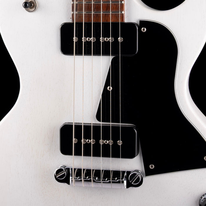 Pre Owned 2020 Gibson Les Paul Special Tribute P-90 Worn White Satin Electric Guitar With Gig Bag